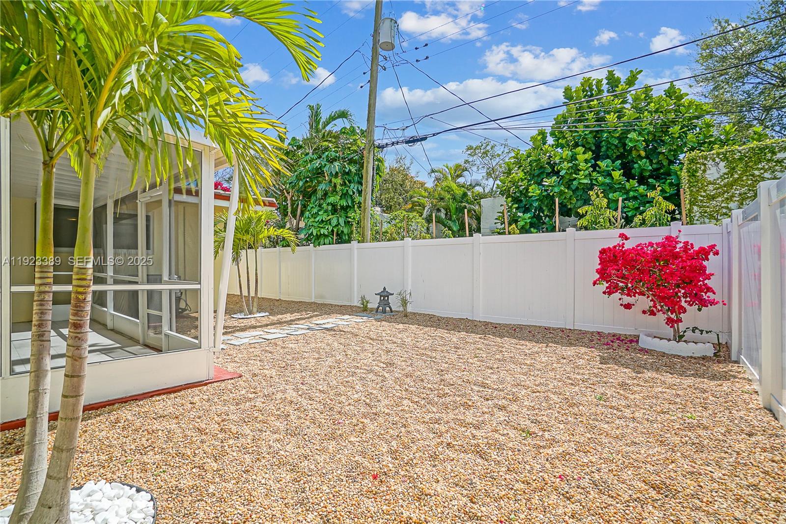 CORAL GABLES SEC B - Residential Lease