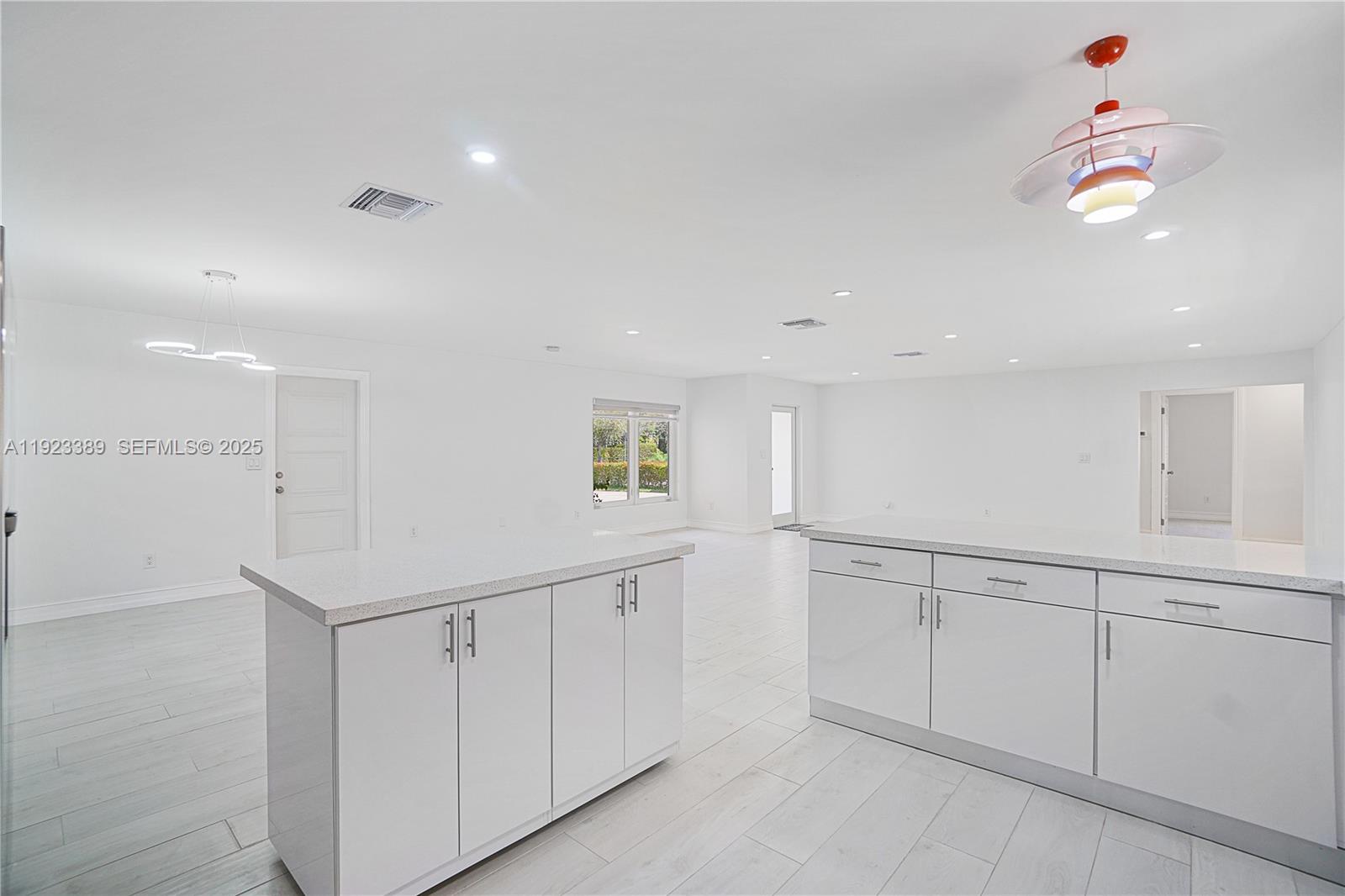 CORAL GABLES SEC B - Residential Lease