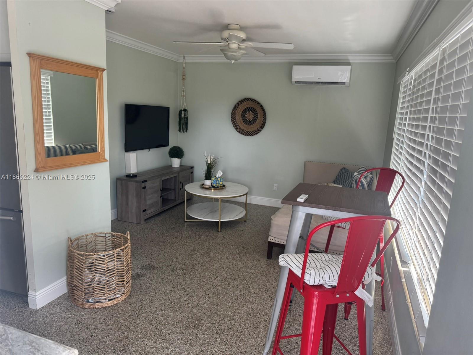 PALM BEACH SHORES - Residential Income