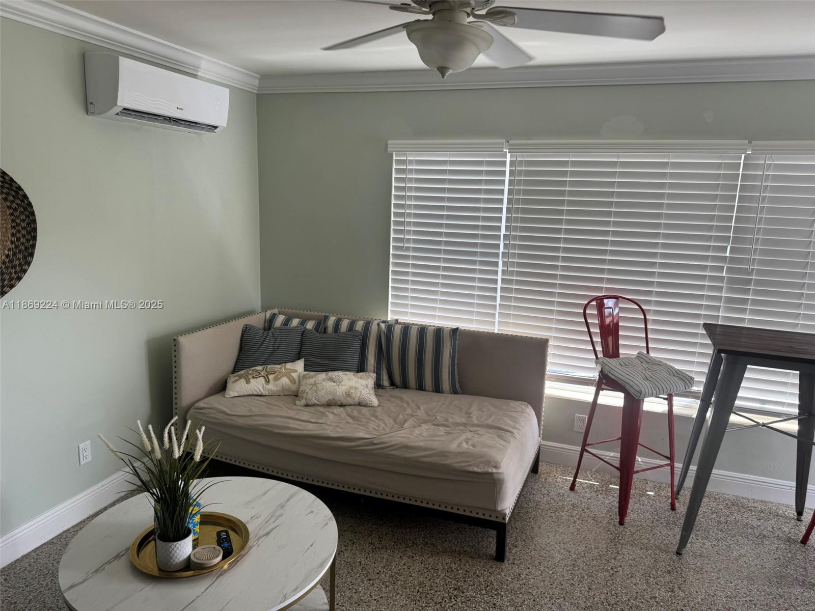 PALM BEACH SHORES - Residential Income