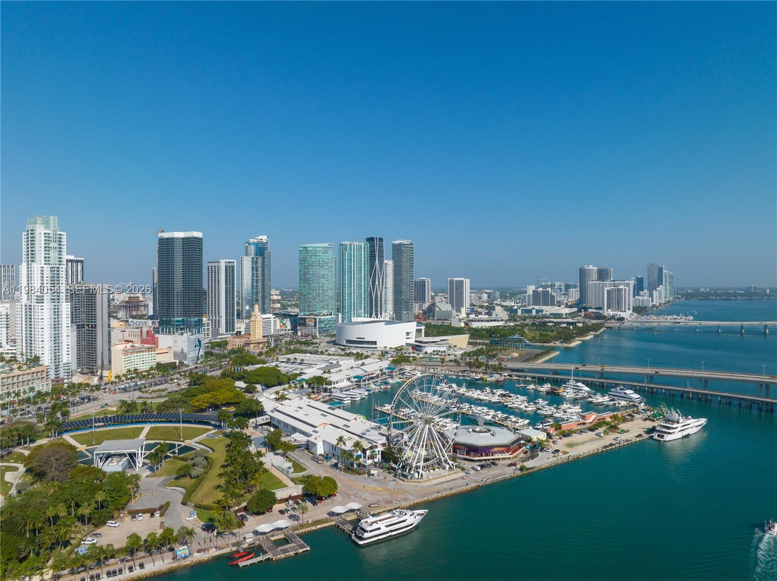PARAMOUNT MIAMI WORLDCENT - Residential