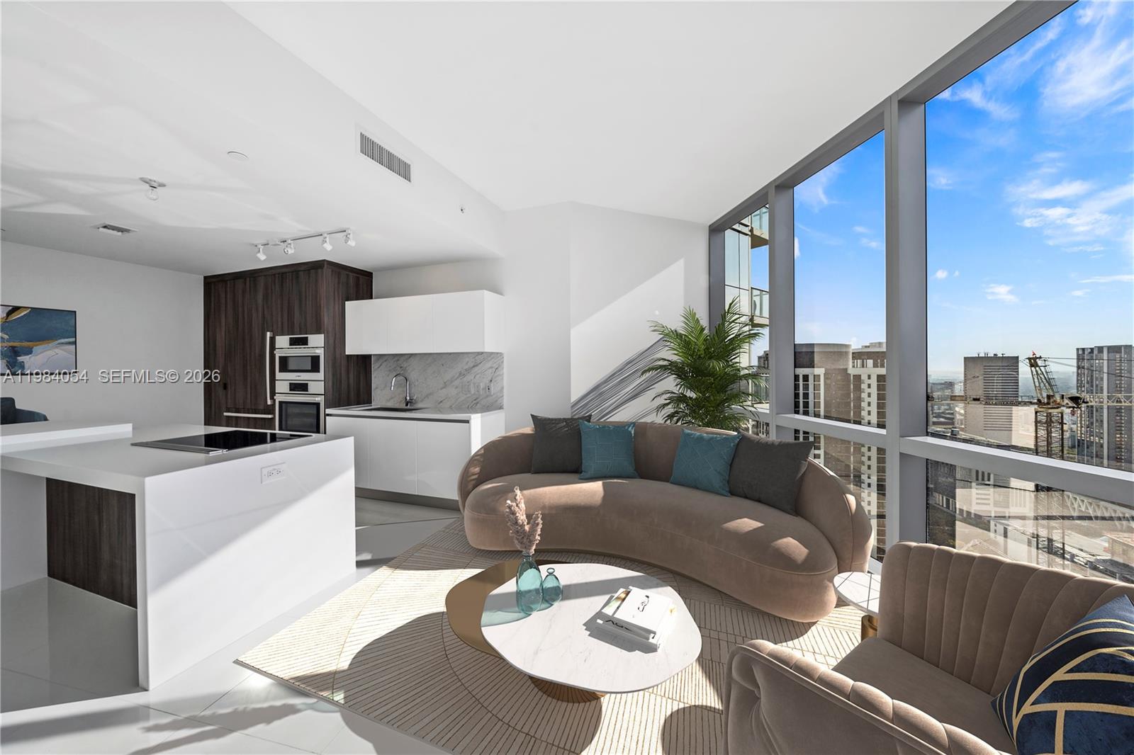 PARAMOUNT MIAMI WORLDCENT - Residential