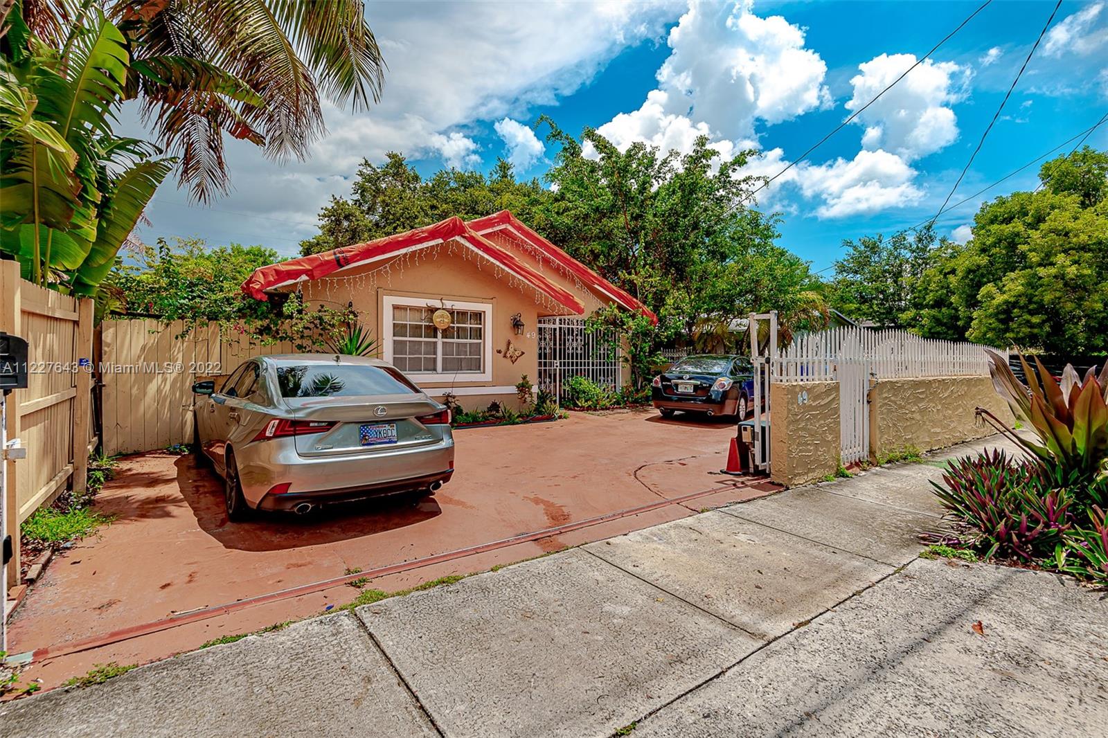 49 Nw 35th St St, Miami, Broward County, Florida - 3 Bedrooms  
2 Bathrooms - 