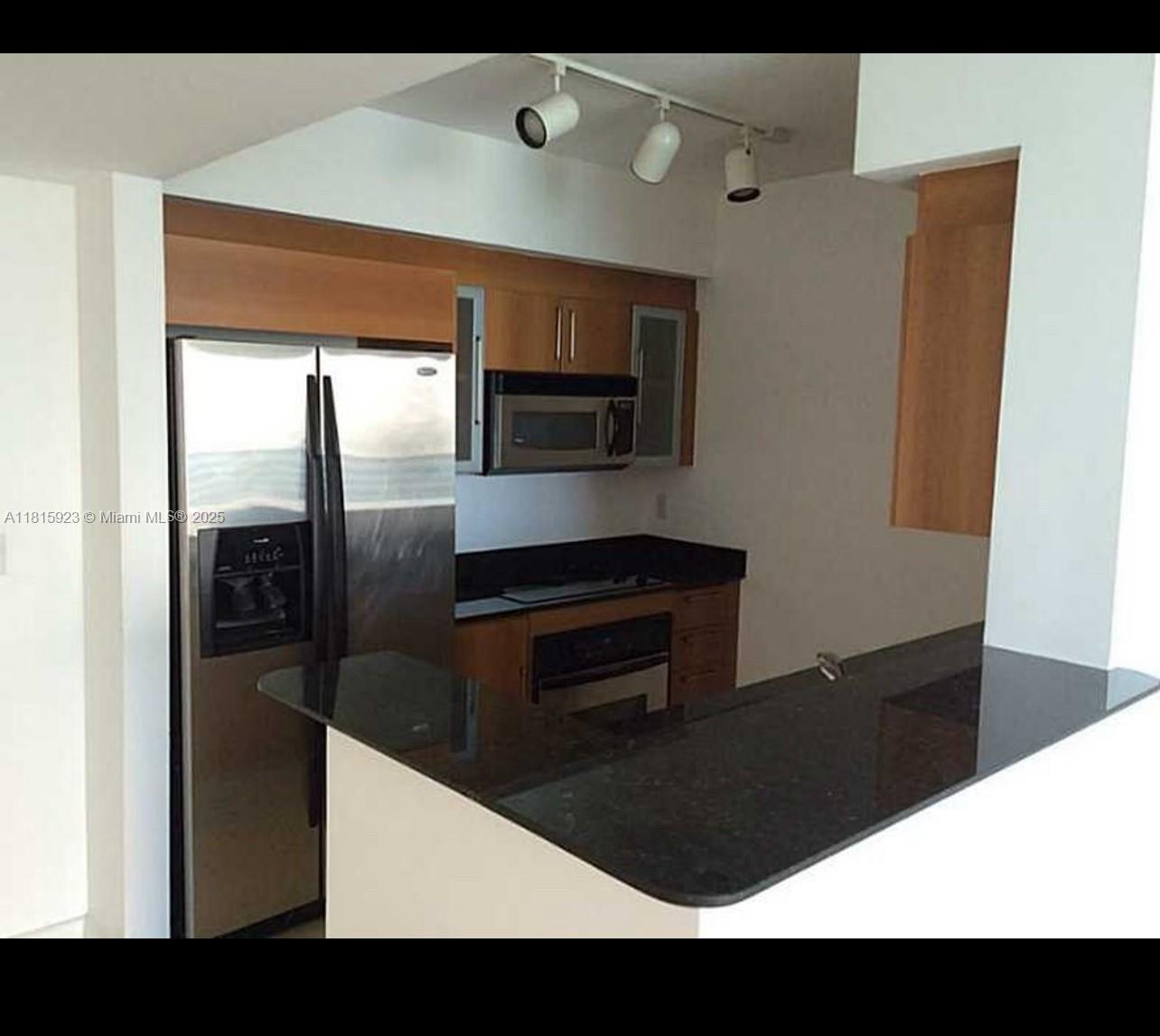 335 S Biscayne Blvd 3110