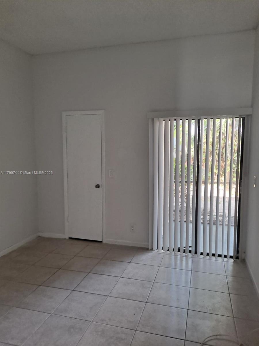 Rental Property at 2544 Riverside Dr 215, Coral Springs, Broward County, Florida - Bedrooms: 2 
Bathrooms: 2  - $1,900 MO.