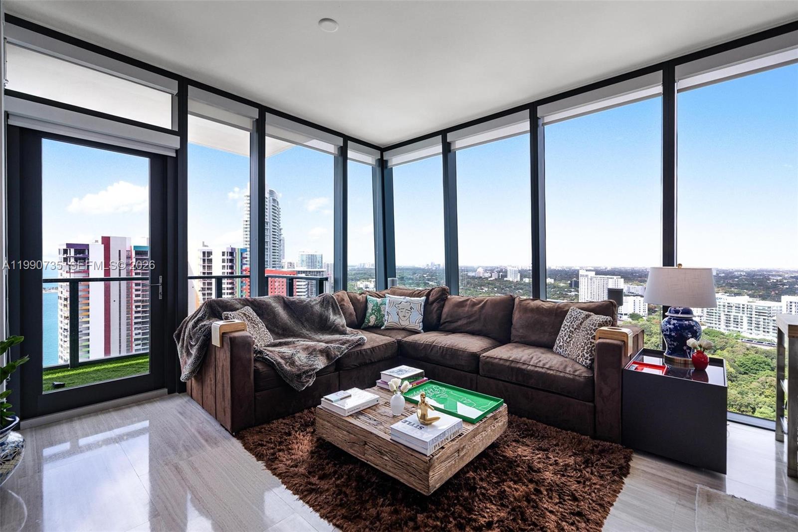 1451 Brickell Ave 2704