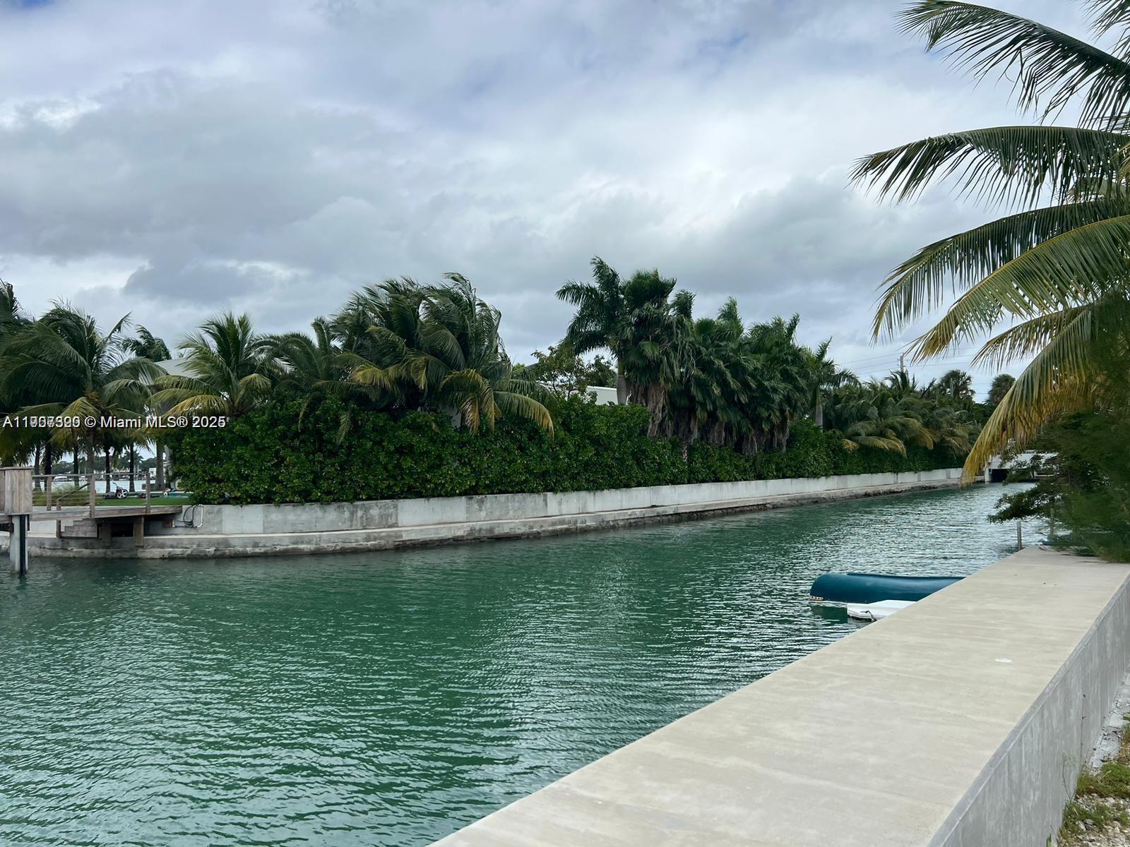 KERR & WILLIAMS SUB - Land