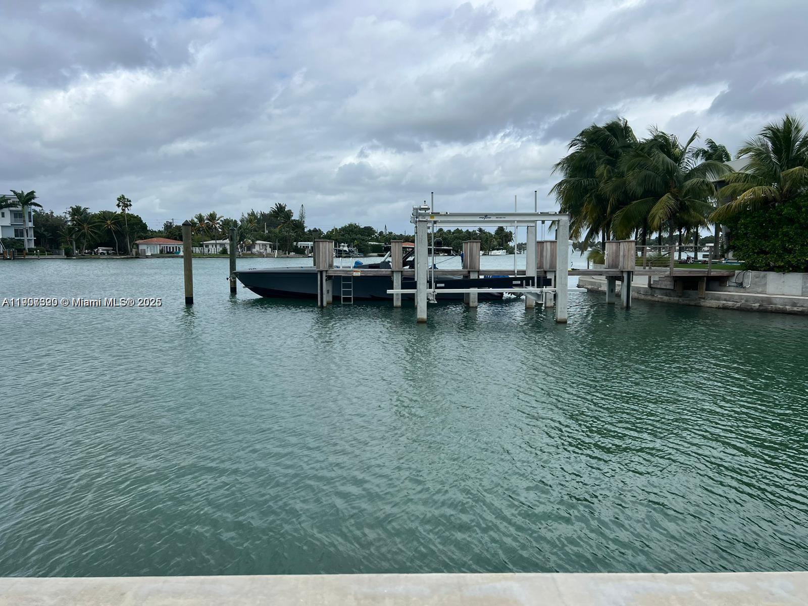 KERR & WILLIAMS SUB - Land