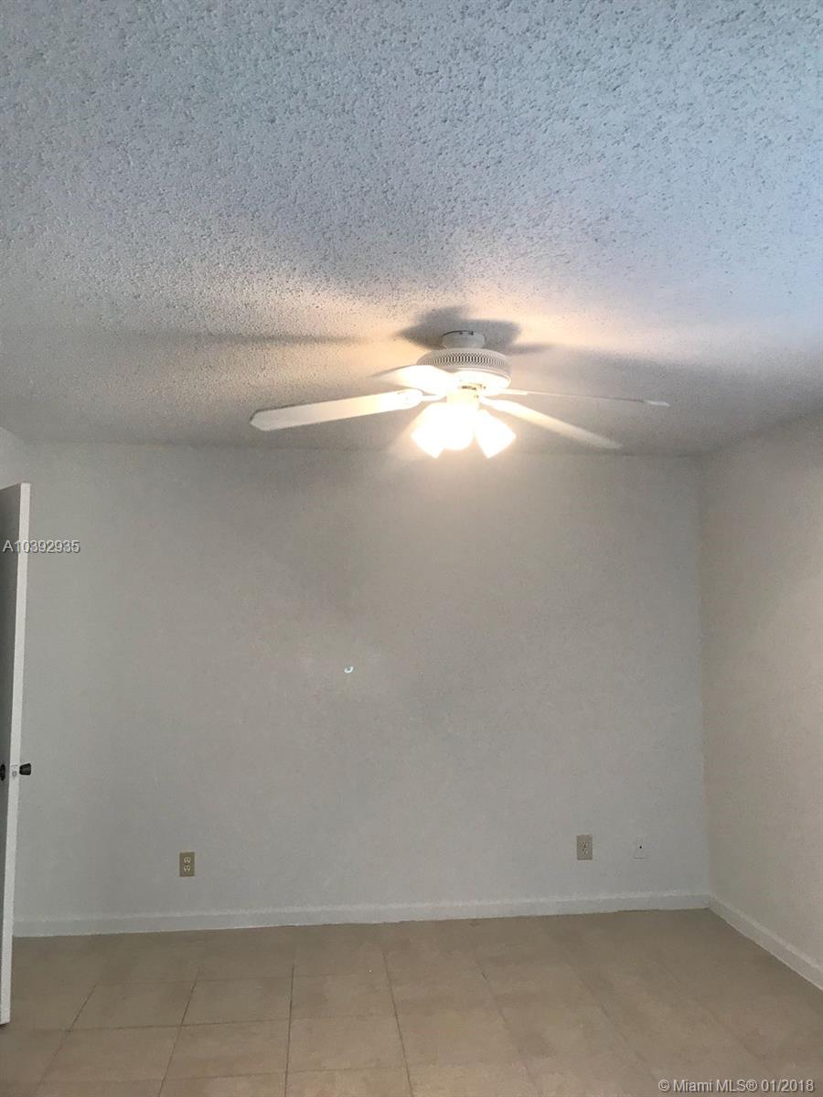 ISLES AT LAGO MAR CONDO - Residential Lease