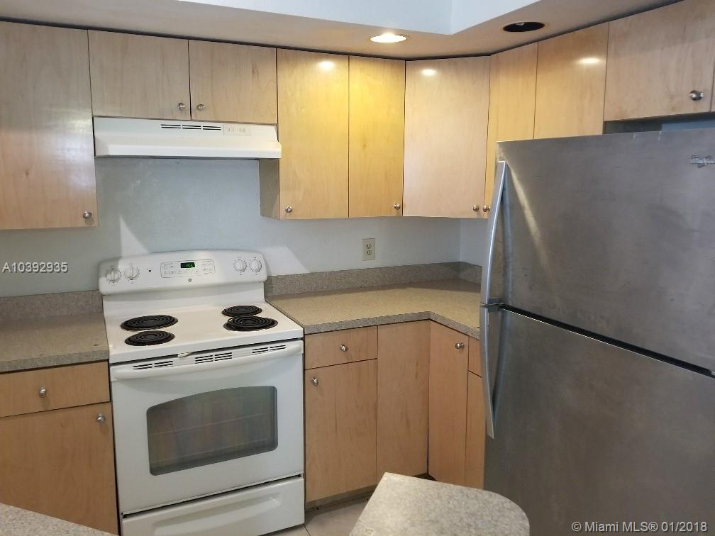 ISLES AT LAGO MAR CONDO - Residential Lease