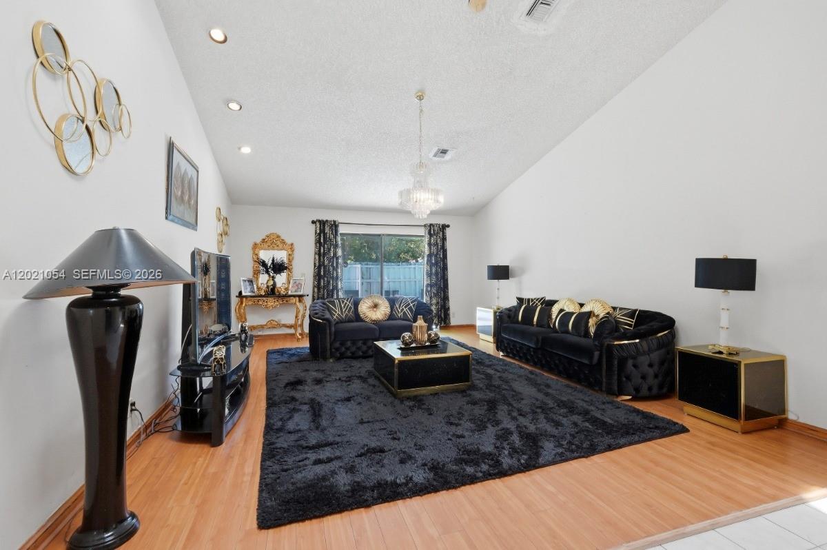 4080 NW 1st Pl