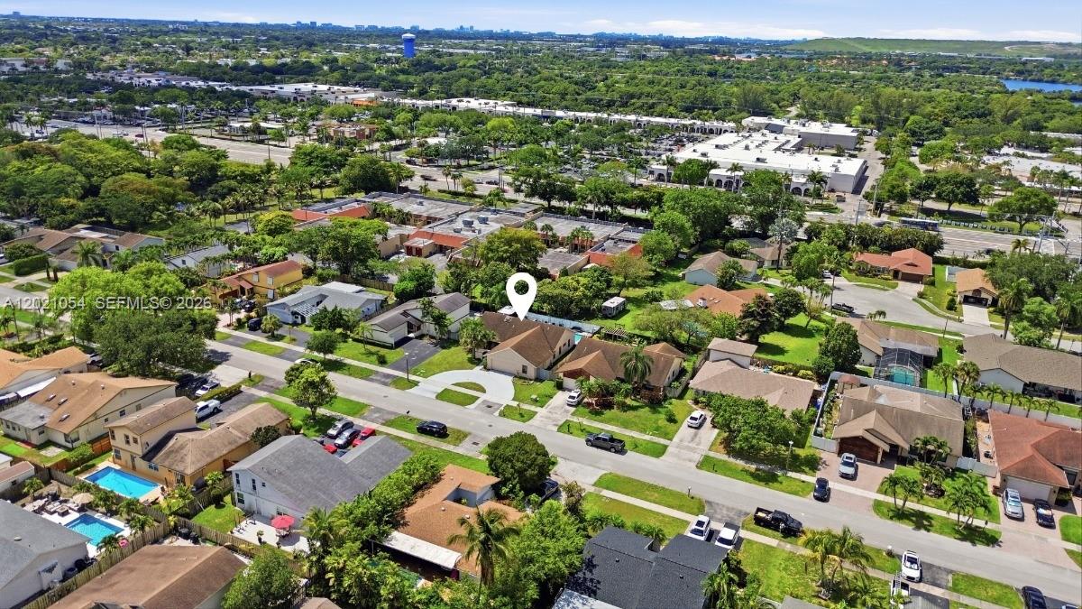 VILLAGES OF HILLSBORO SEC - Residential
