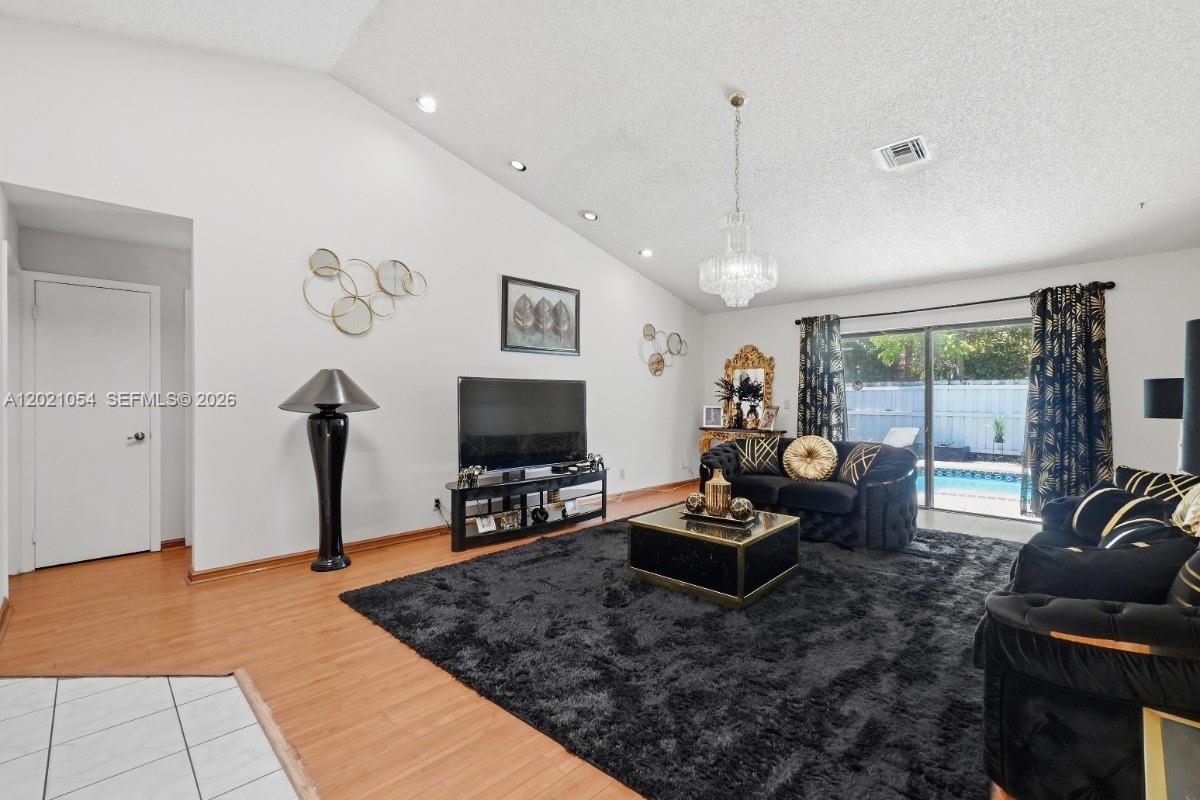 4080 NW 1st Pl