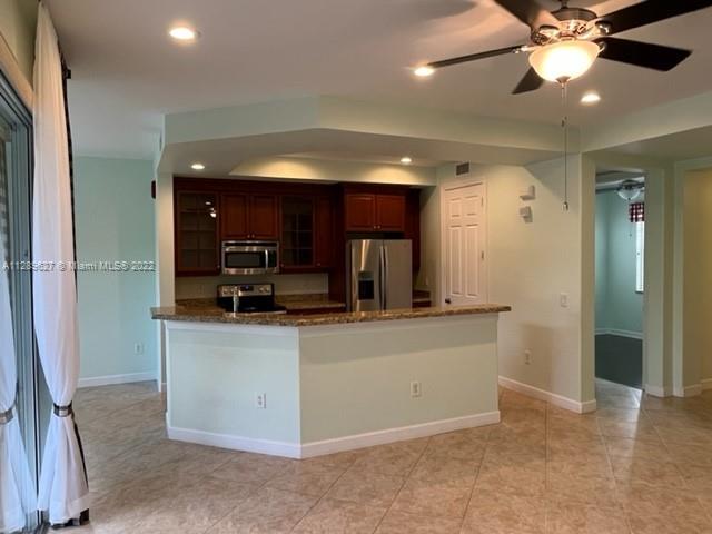 CYPRESS POINTE IV AT HERO - Residential Lease