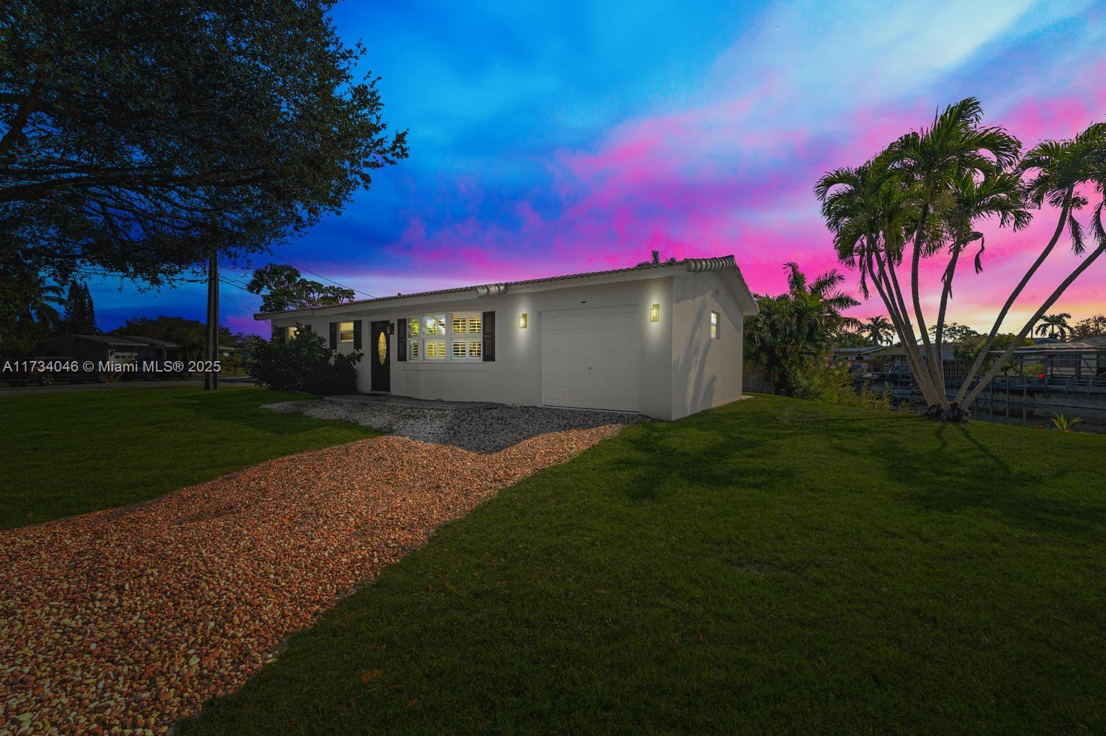 5750 SW 55th St