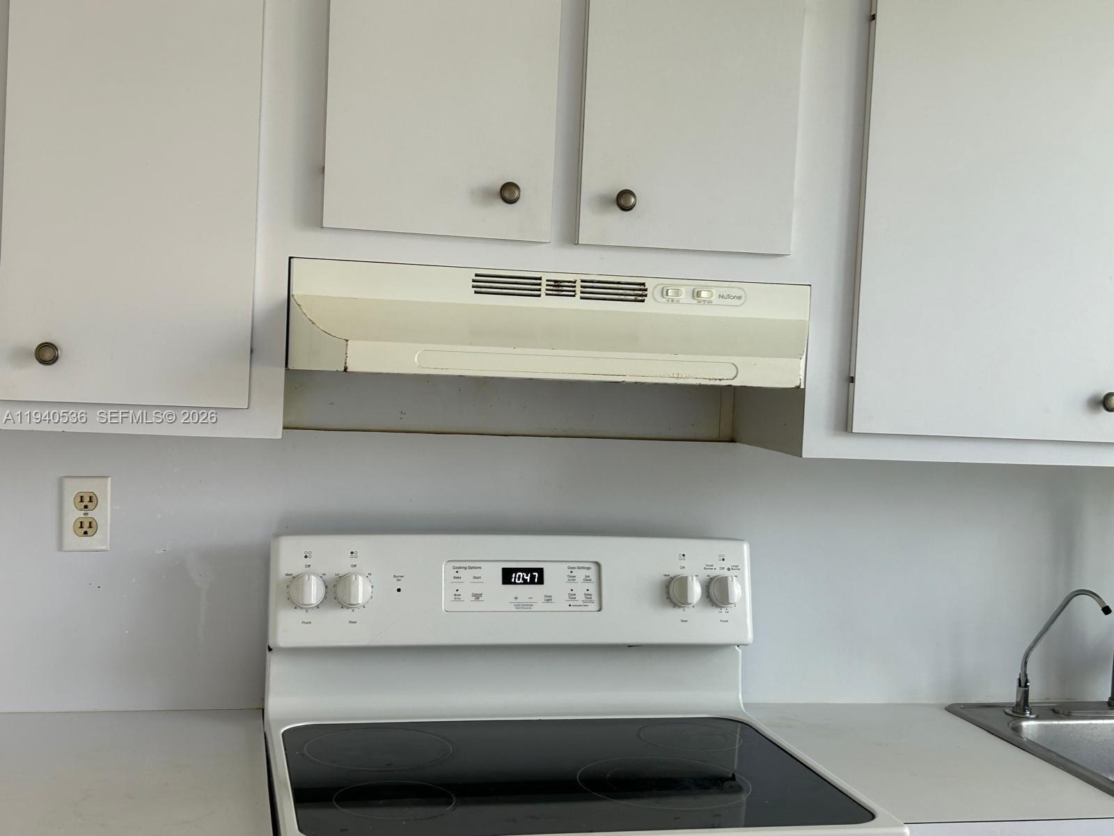 CONDOMINIUM 7 OF ENVIRON - Residential