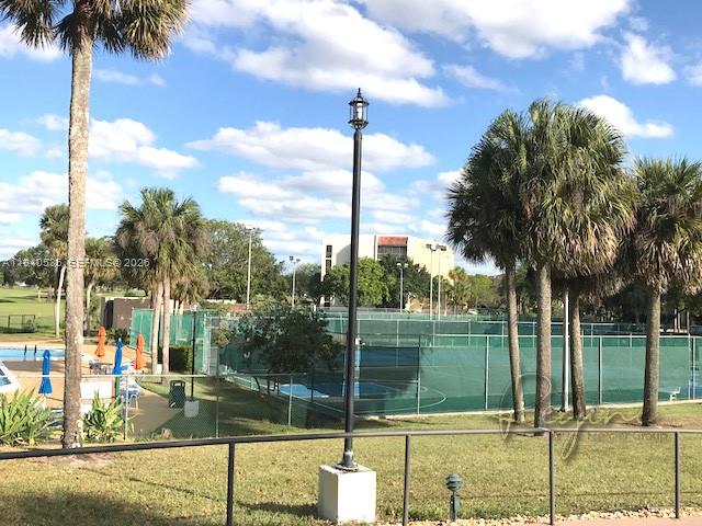 CONDOMINIUM 7 OF ENVIRON - Residential