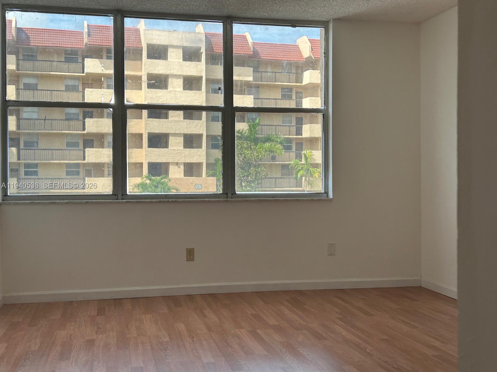 CONDOMINIUM 7 OF ENVIRON - Residential