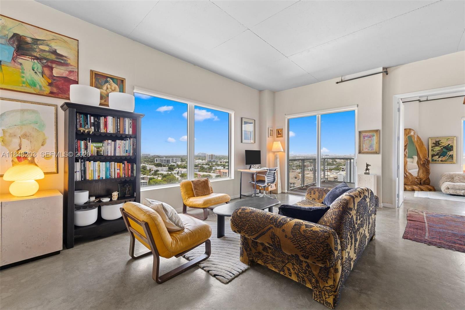 NEO CONDO - Residential