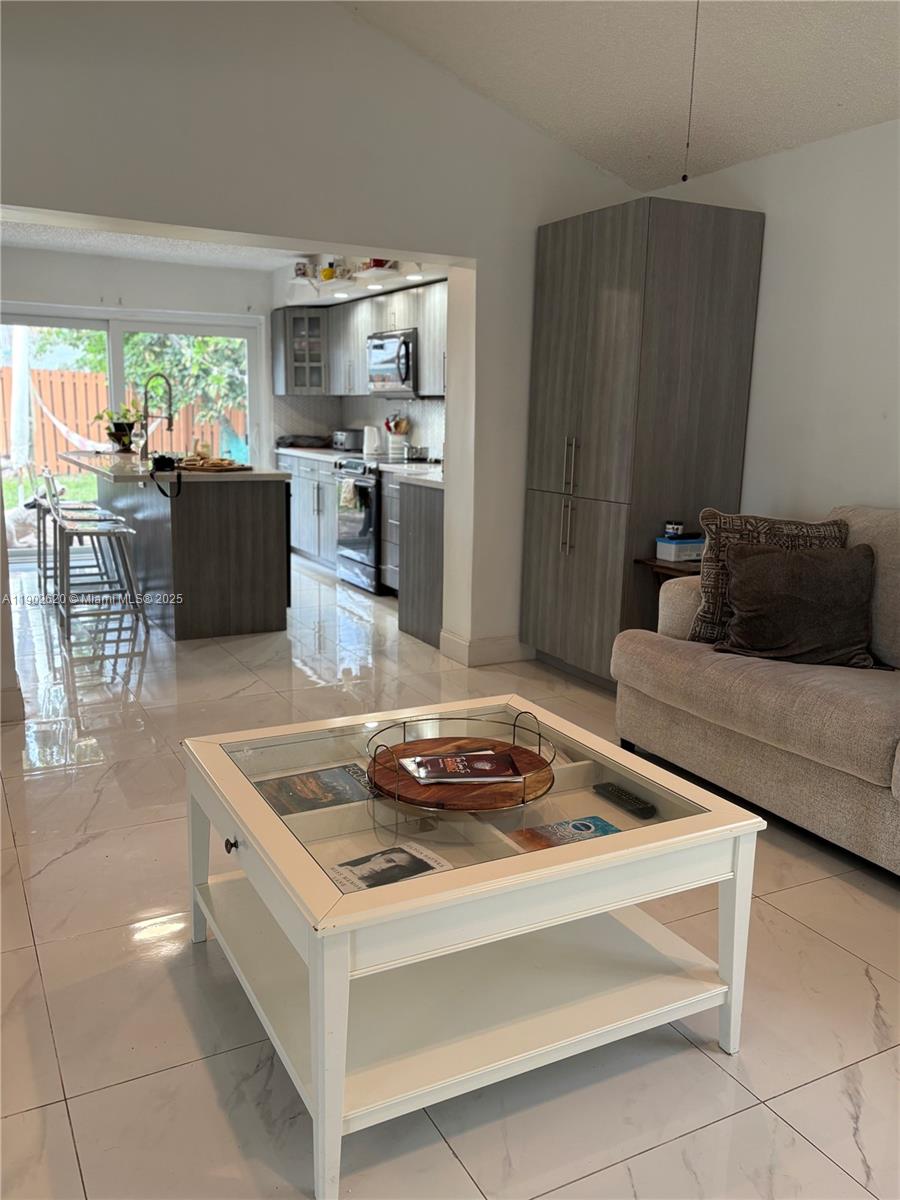 CROSSINGS SEC 3 THE - Residential