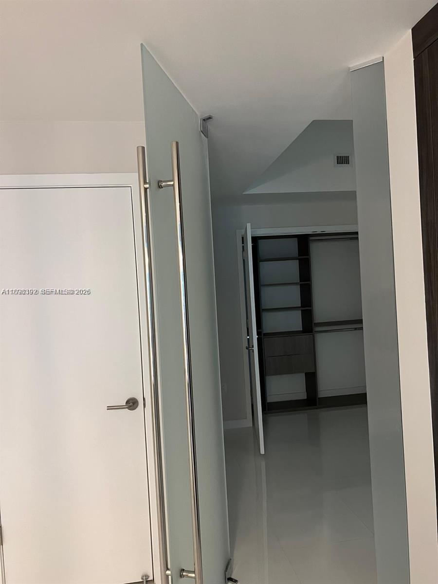 PARAMOUNT MIAMI WORLDCENT - Residential