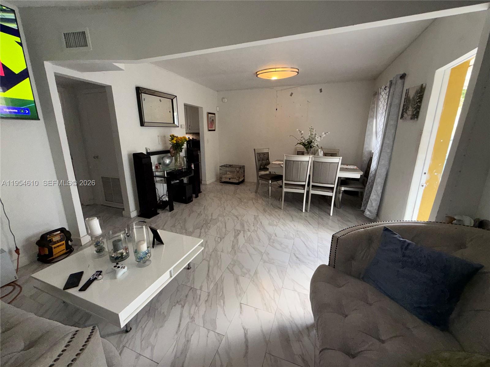 SANTA CLARA SUB - Residential Income