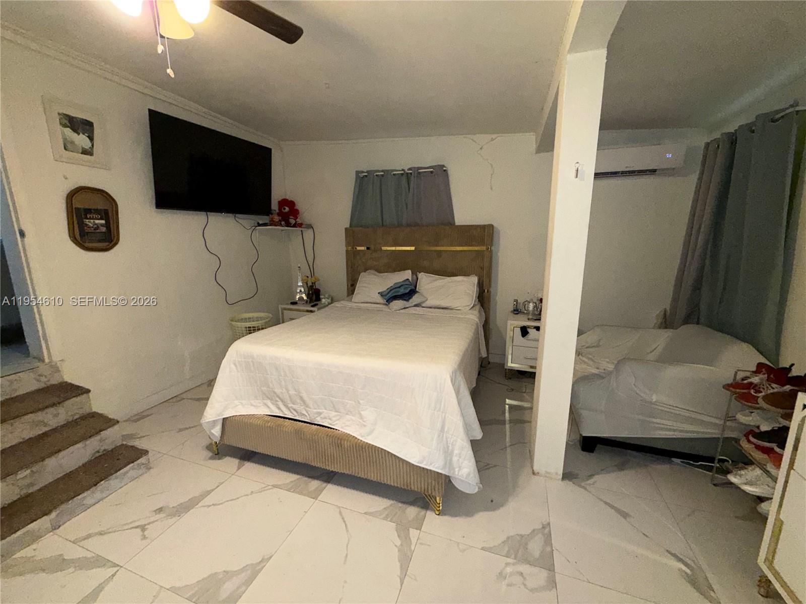 SANTA CLARA SUB - Residential Income