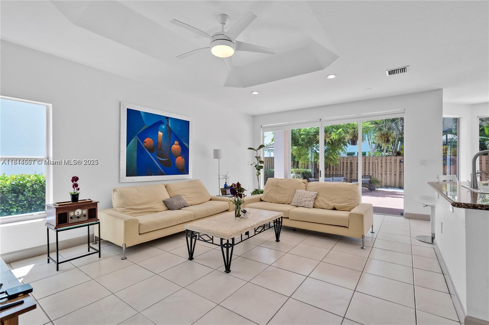 7048 NW 107th Pl