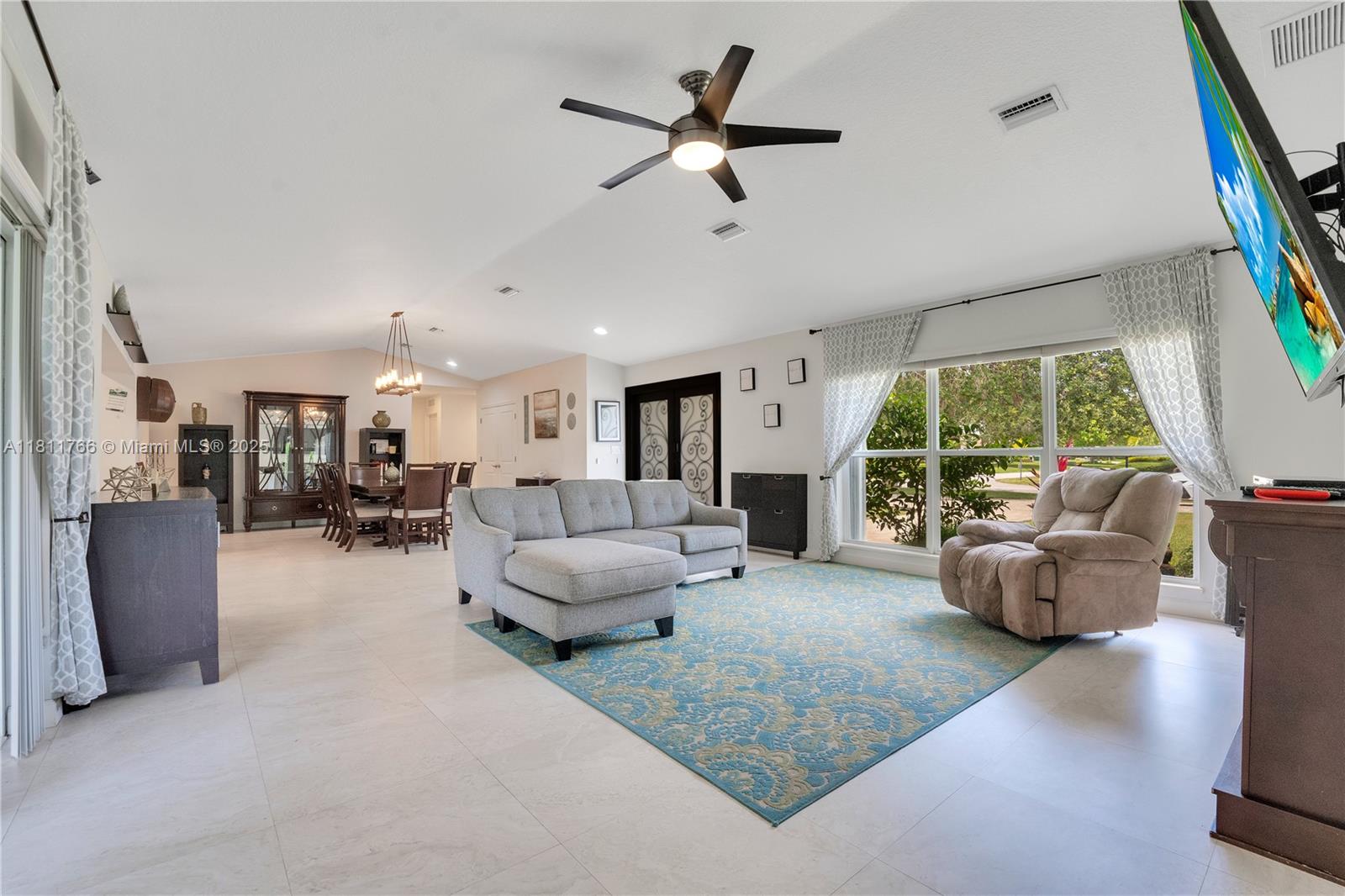 15300 SW 164th St