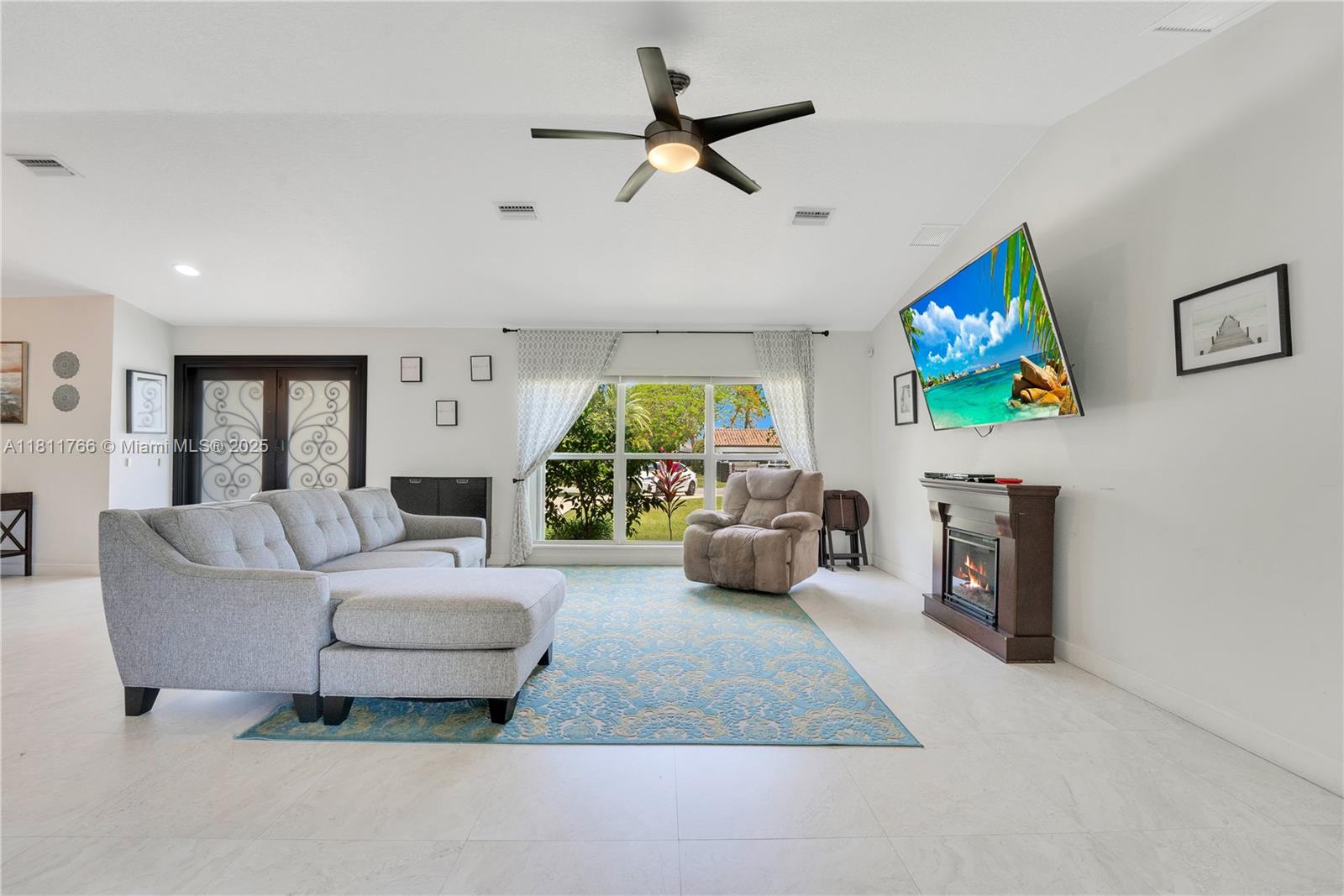 15300 SW 164th St