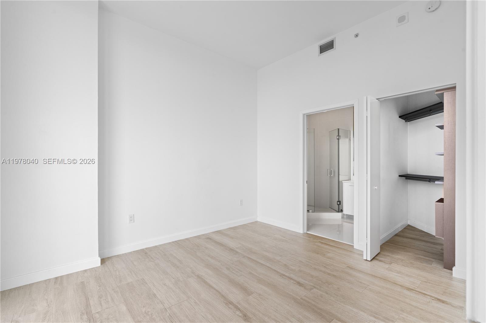 BRICKELL HEIGHTS EAST - Residential Lease