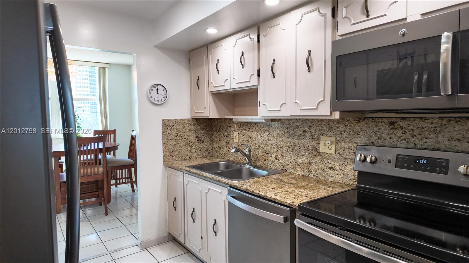 3113 S Ocean Dr 506