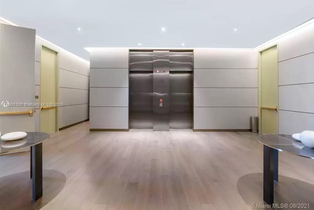 18975 COLLINS CONDO - Residential Lease