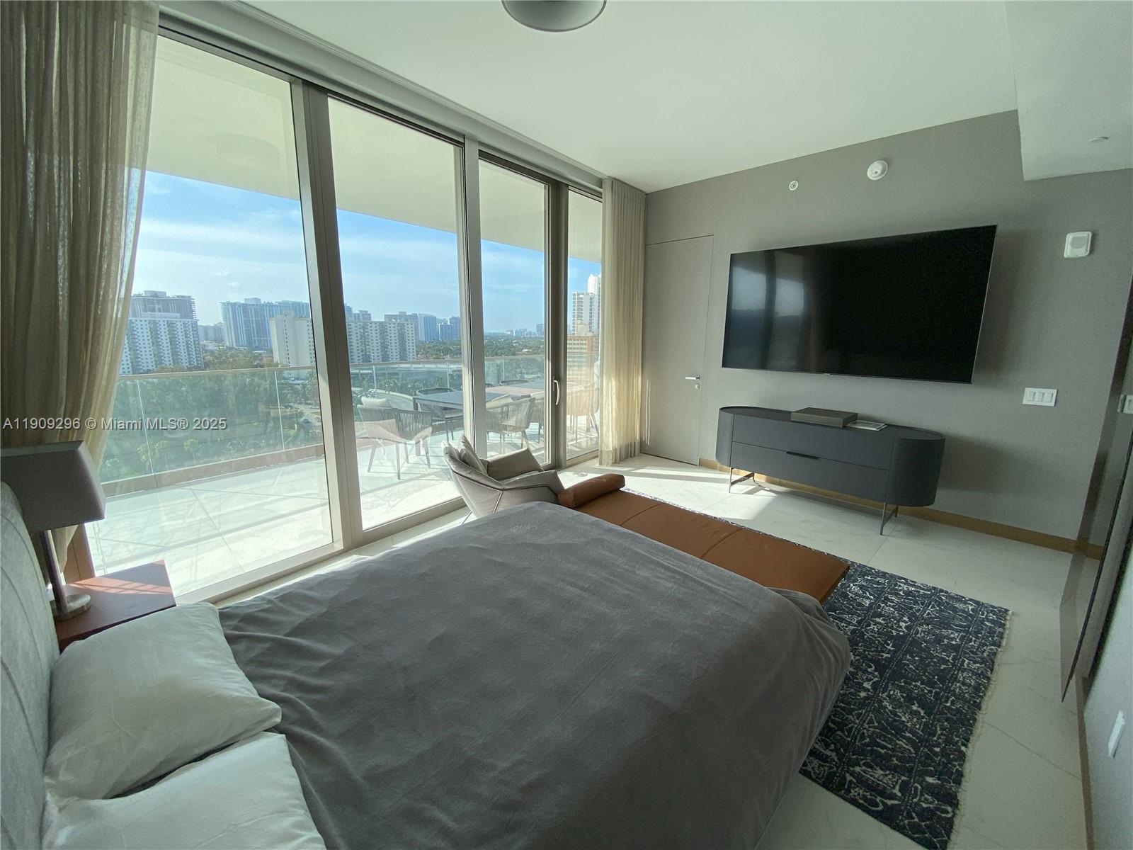 18975 COLLINS CONDO - Residential Lease