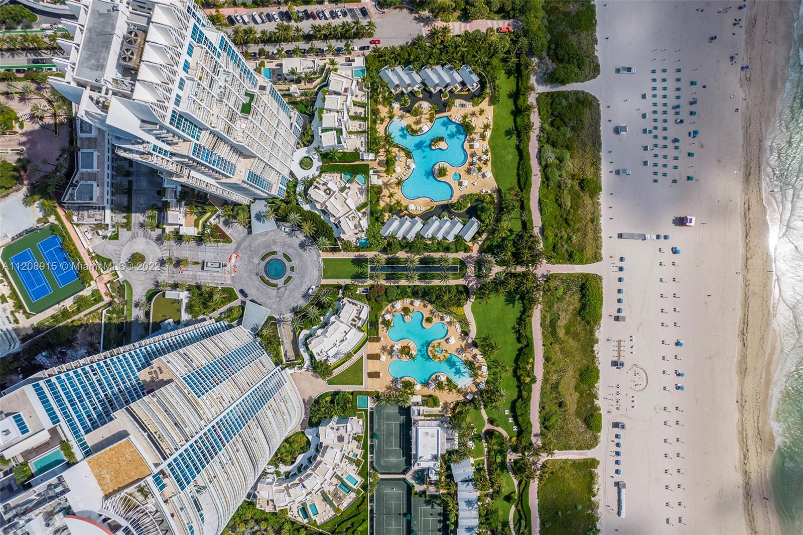 CONTINUUM ON SOUTH BEACH - Residential