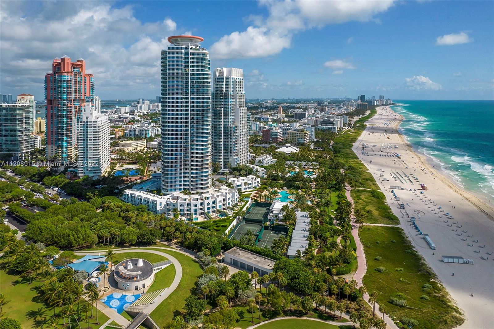 CONTINUUM ON SOUTH BEACH - Residential