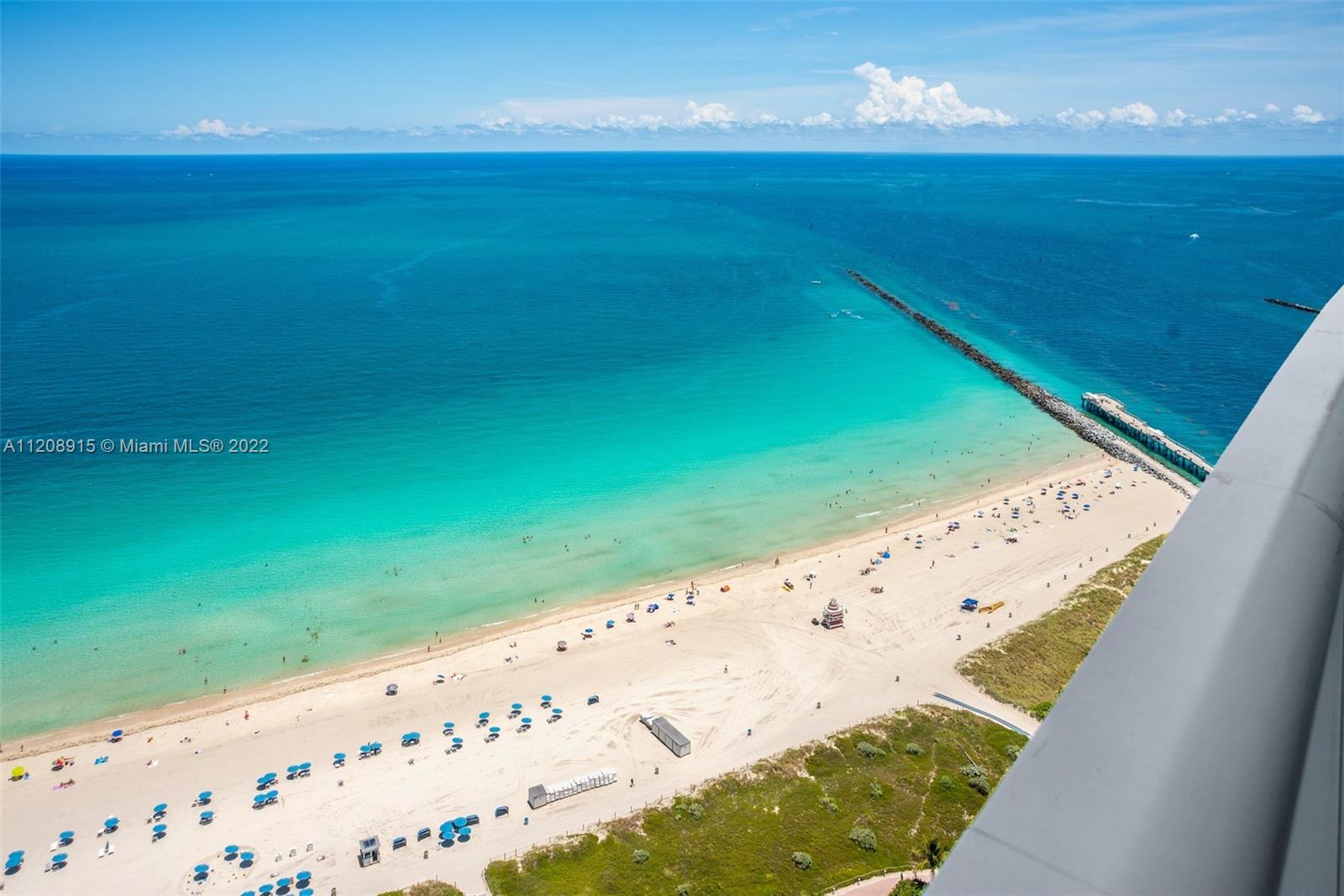 CONTINUUM ON SOUTH BEACH - Residential