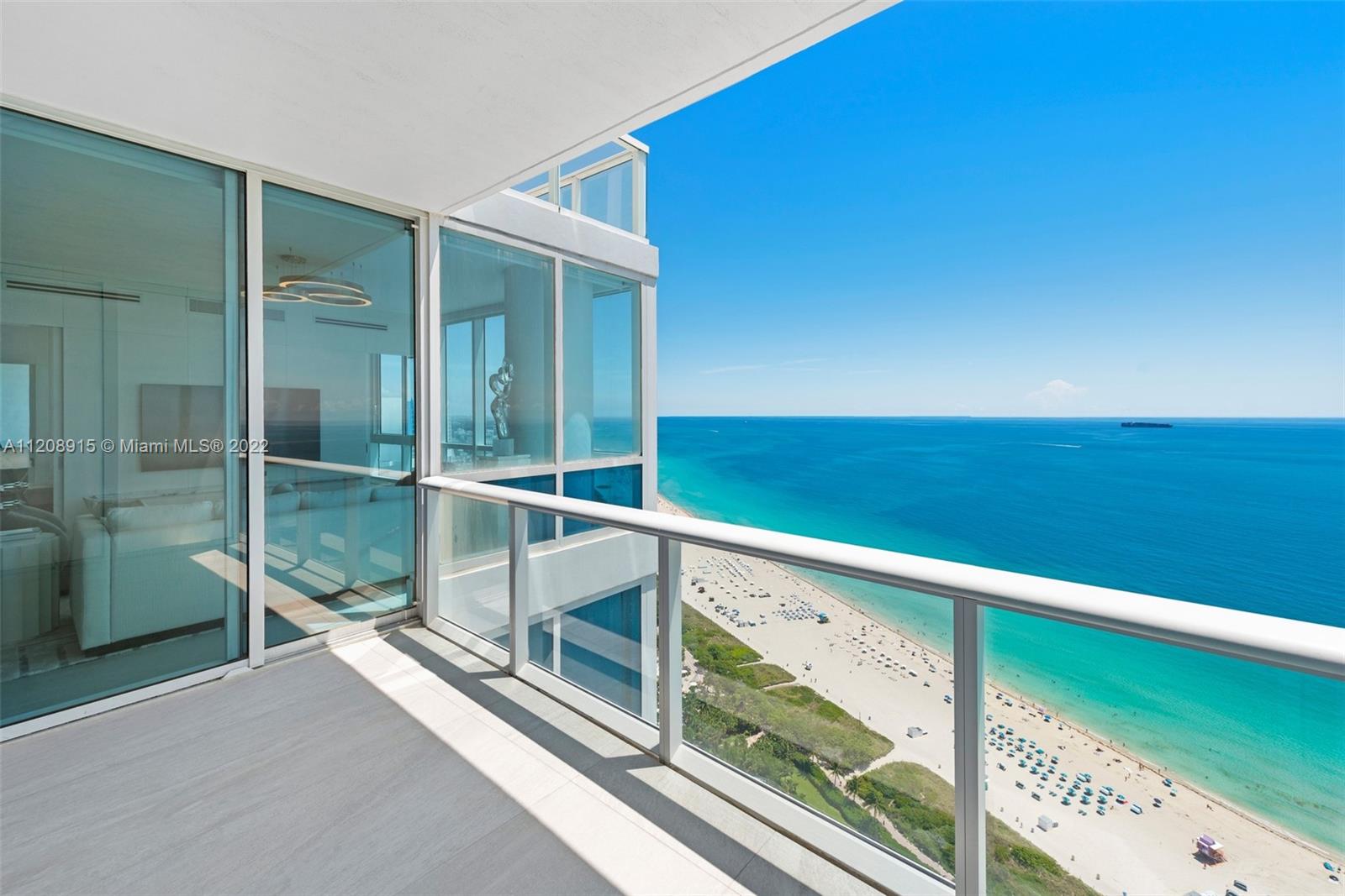 CONTINUUM ON SOUTH BEACH - Residential