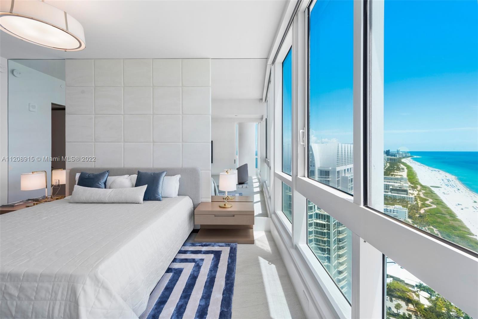 CONTINUUM ON SOUTH BEACH - Residential