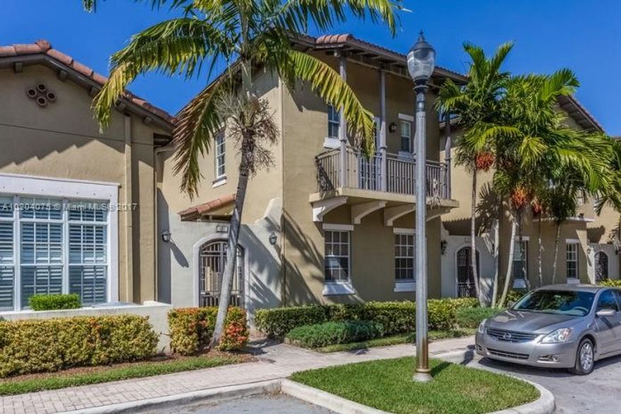 South Florida Townhome offers 3 bed, 3 bath,  with approx. 2,225 sqft of living space, and a 1 car garage. The home has an open galley style kitchen with granite counters & matching backsplash, ample storage, recessed lighting, and breakfast bar. Some other features include tile flooring, neutral paint, lots of natural light flowing throughout, & comfortably sized bedrooms. Bring your furniture and move right in. With a few finishing touches this can be the home of your dreams. Bank owned, Sold AS IS.