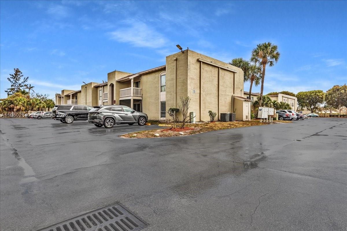 CROSS CREEK CONDO - Residential Lease