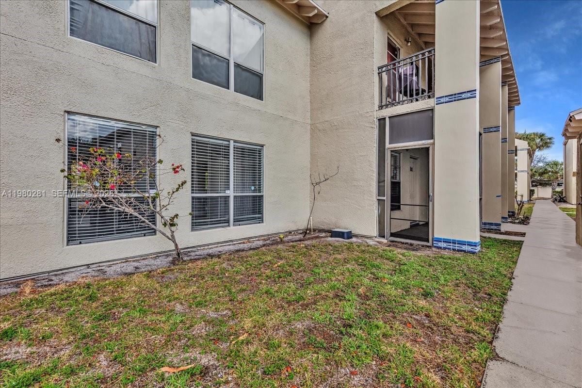 CROSS CREEK CONDO - Residential Lease