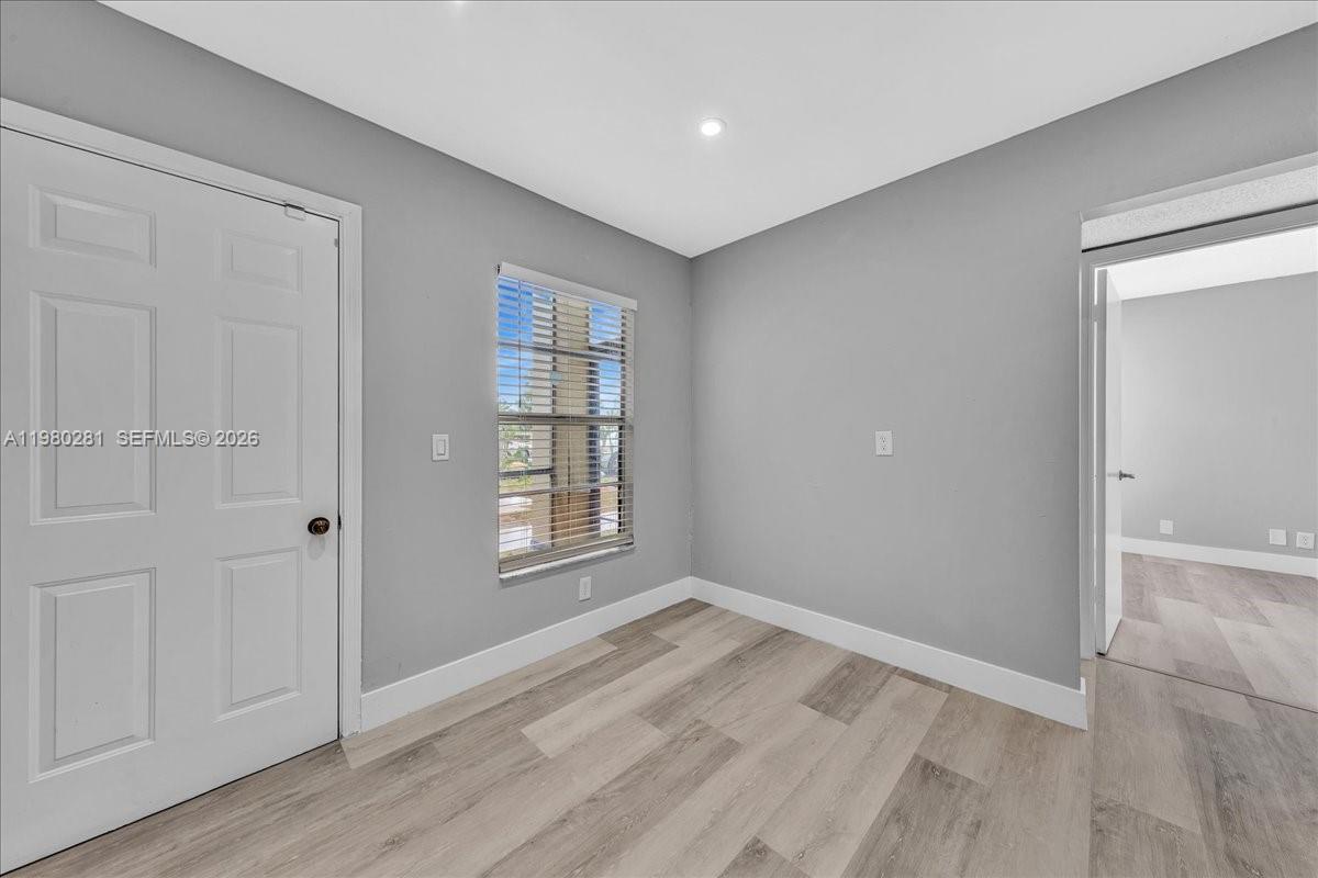 CROSS CREEK CONDO - Residential Lease