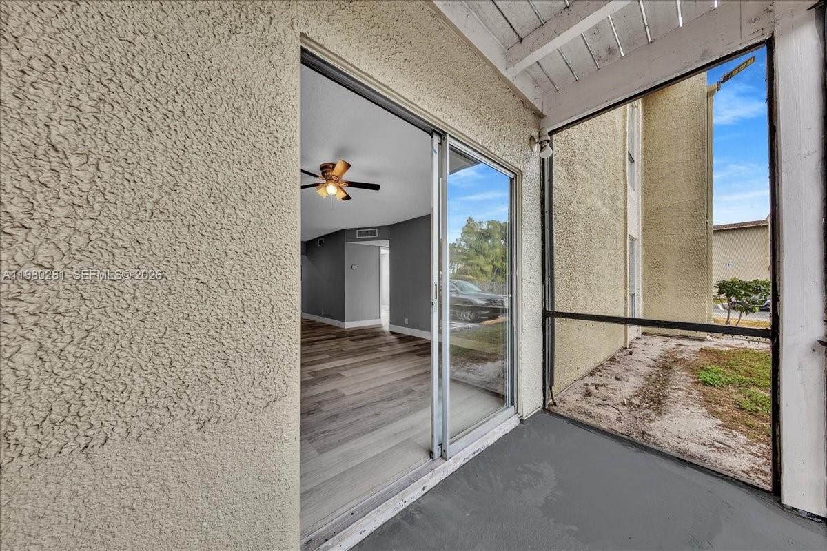 CROSS CREEK CONDO - Residential Lease