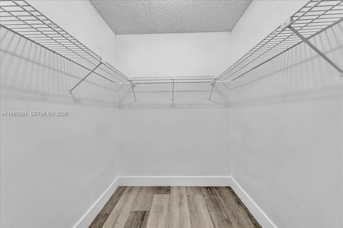 CROSS CREEK CONDO - Residential Lease