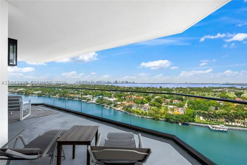Photo of 5500 Collins Ave #1902, Miami Beach, FL 33140 (MLS # A12043922)