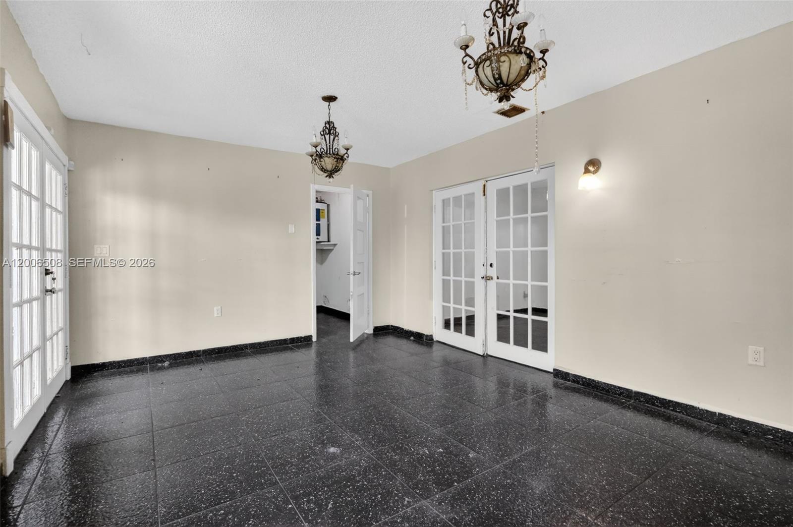 SUNSHINE VILLAGE - Residential