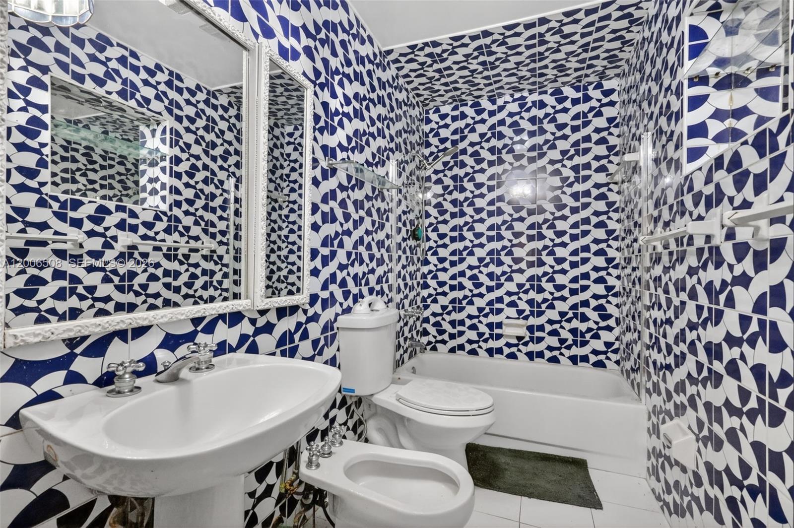 SUNSHINE VILLAGE - Residential