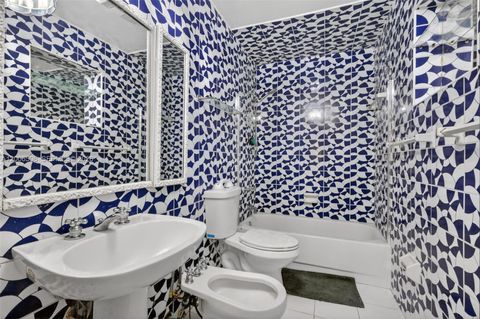 Tiny photo for 1325 NW 118th St, Miami, FL 33167 (MLS # A12006508)