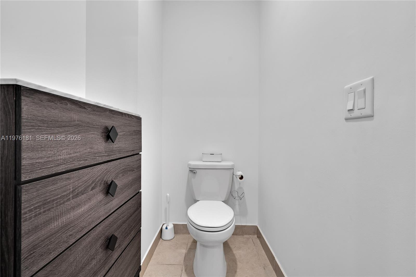 DOWNTOWN DORAL SOUTH PHAS - Residential